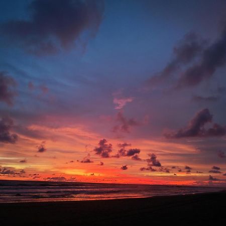 Cabanas Puesta Del Sol ลาส เปนีตาส ภายนอก รูปภาพ