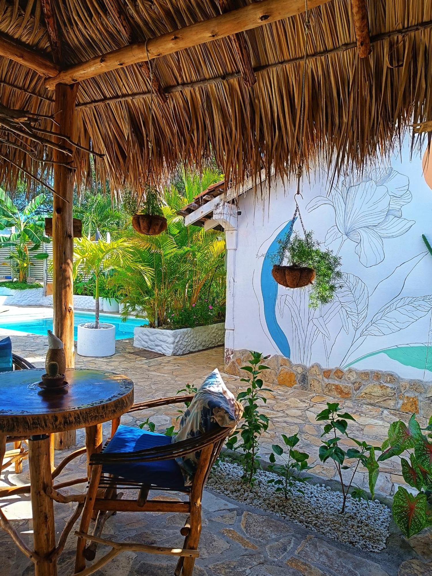 Cabanas Puesta Del Sol ลาส เปนีตาส ภายนอก รูปภาพ
